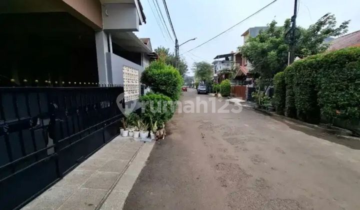 For Sale: Nice and Comfortable 2-Story Move-In Ready House in Graha Bintaro 0054 KH 2