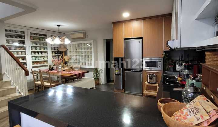 Comfortable Home, Ready to Occupy in Kebayoran View Elite Cluster Bintaro Jaya Sector 7