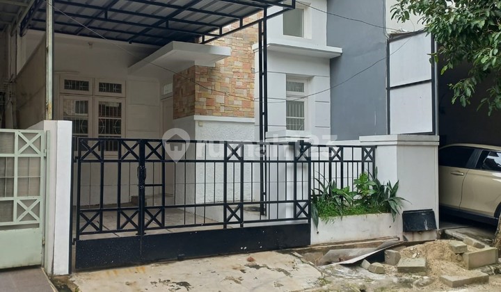 Jual Cepat rumah nyaman 2 lantai lokasi strategis di Graha Bintaro 11984 Jual Cepat rumah nyaman 2 lantai lokasi strategis di Graha Bintaro 11984