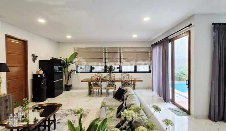 Dijual Rumah Luas Serta Besar Nyaman Huni Di Sektor 3 BIntaro 0479 2