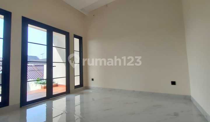 Dijual Rumah Siap Huni Sangat Murah di Graha Bintaro 0071 2