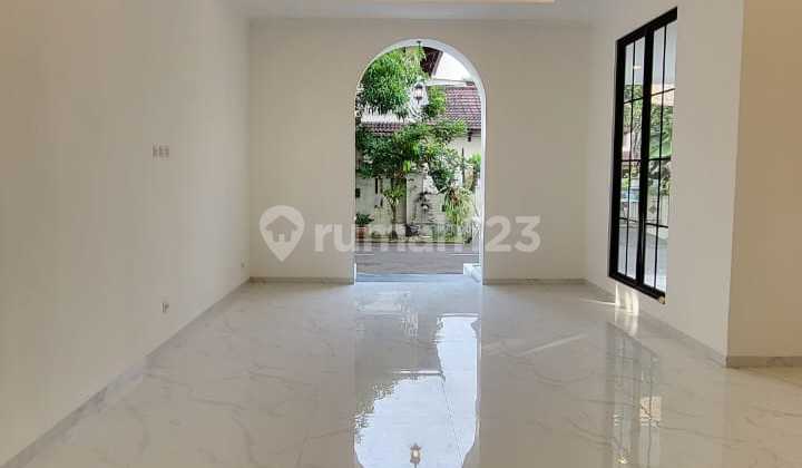 Rumah Brand New model America klasik 2 lantai siap huni di Bintaro sektor 9 0067 2