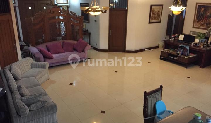 Dijual Rumah Nyaman Huni Dengan Taman Belakang Di Bintaro 0303