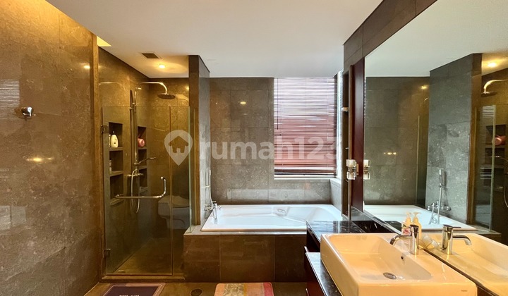 Fast Sale Dijual Capital Residence - 3 Bedroom Furnished 2