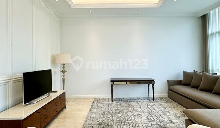 Good Unit Dijual Senopati Suites - 3 Bedroom Semi Furnished 2