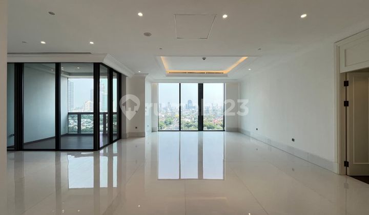 Best Deal On Market St Regis Residences - 3 Bedroom