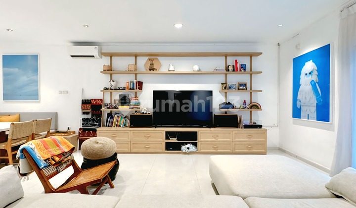 Very Good Price House Prime Area Tulodong - 3 Bedroom Furnished 2