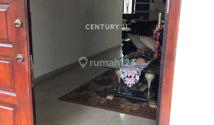 Rumah 2 Lantai Semi Furnished Di Jl Mekar Wangi Bandung 2