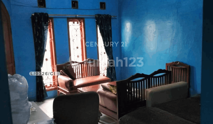 For Sale Ready-to-Use Strategic House and Warehouse in Pamengpek, Bandung