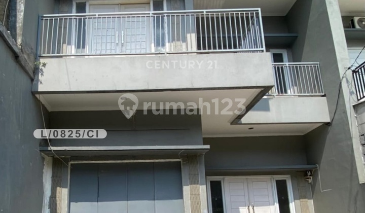 Rumah 2 Lantai Siap Huni Dan Strategis Di Astanaanyar Bandung Rumah 2 Lantai Siap Huni Dan Strategis Di Astanaanyar Bandung