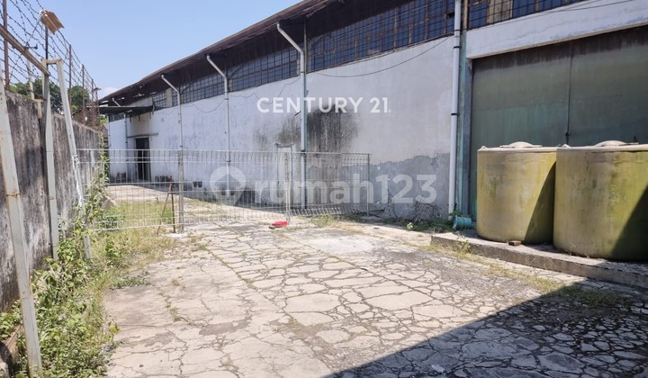 Spacious Factory with Container Access and Strategic Location in Cibolerang, Bandung Spacious Factory with Container Access and Strategic Location in Cibolerang, Bandung