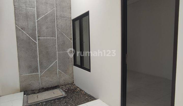 Rumah Bebas Banjir di Cipayung Jakarta Timur