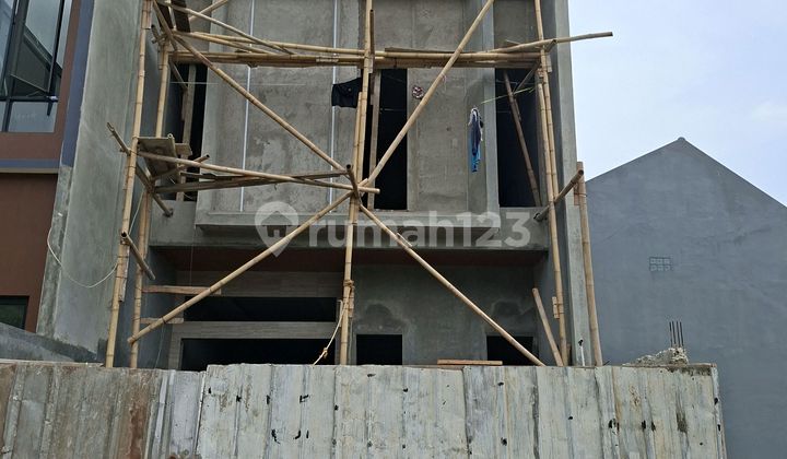 Rumah Brand New Metland.puri. Jakarta Barat 2