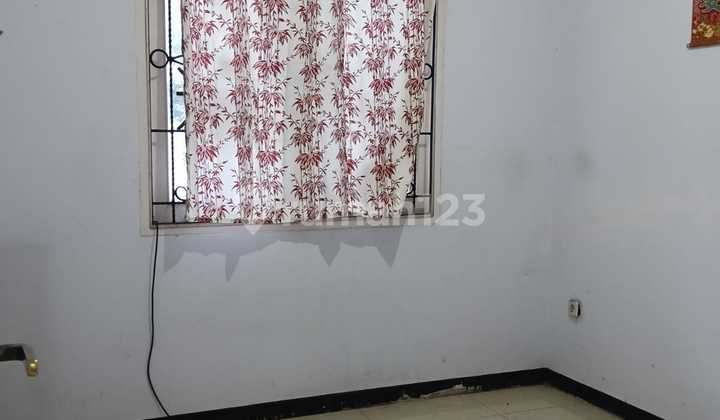 Rumah Dijual Lebar 6 . Metro Permata . Tangerang