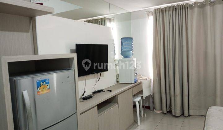 Sewa Apartmen Royal Mediterania Garden, Studio Furnish Luas 26m2 2