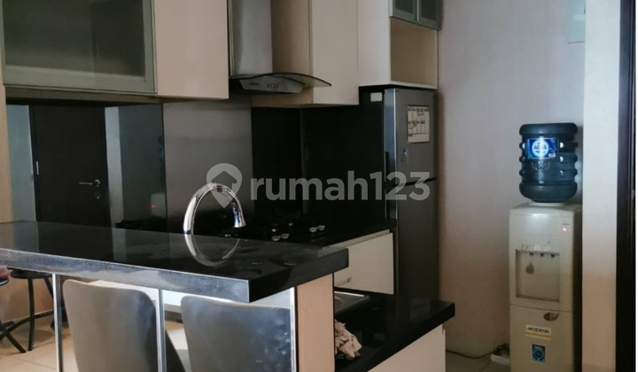 Jual Apartemen Semi Furnished di Central Park Residences 2