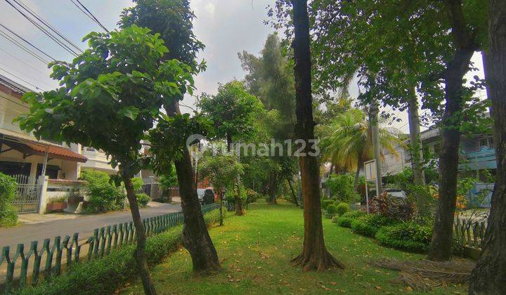 Disewakan Rumah di Tanjung Duren Utara,4+2br Unfurnish Luas 141m2 2