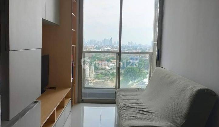 Sewa Apartemen Taman Anggrek Residences, 2BR Furnish Ukuran 44m2 2