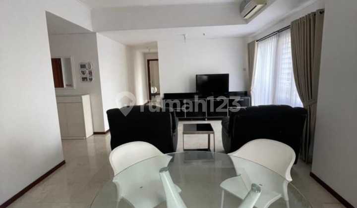 For Rent Apartemen Royal 2BR+ Lantai Rendah, Unit Corner (Jakarta Barat) 2