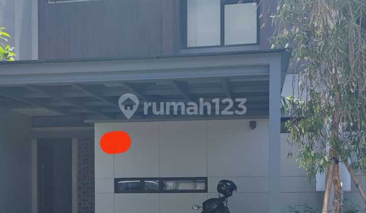 Rumah Hadap Selatan dengan Dapur Renovasi di Flora Summarecon Rumah Hadap Selatan dengan Dapur Renovasi di Flora Summarecon