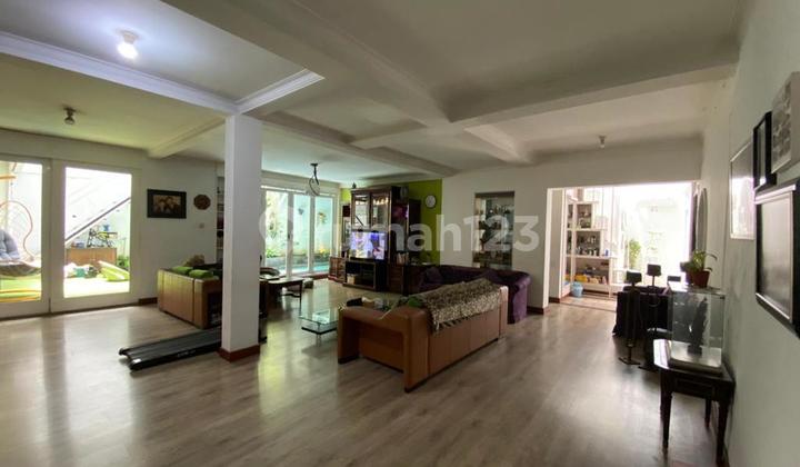 For Quick Sale! Spacious House in Turangga, Suitable for Office, Restaurant, Cafe 2