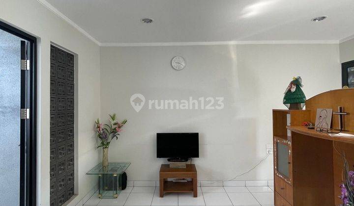 Rumah Kontrakan 2 Lantai Dekat Al Azhar Summarecon Bandung 2