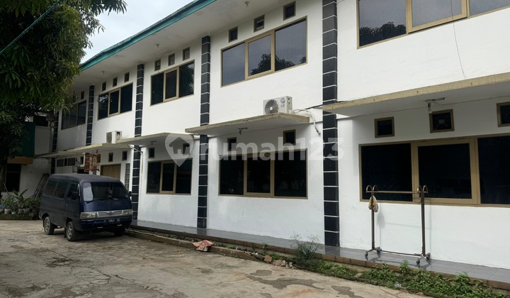 Rumah Tinggal + Ex Pabrik Konveksi Cibolerang, Bandung Rumah Tinggal + Ex Pabrik Konveksi Cibolerang, Bandung