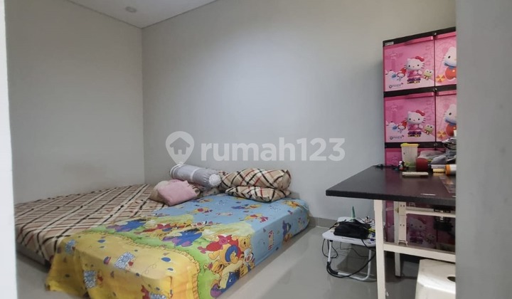 Two-Story House 4 Bedrooms Flora Cluster Summarecon Bandung North-Facing 2