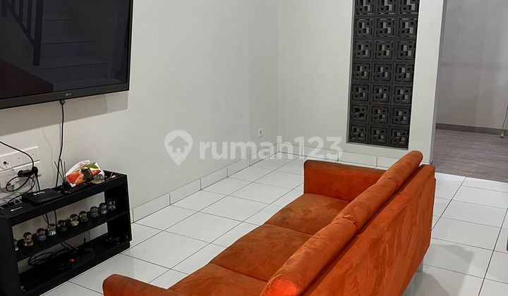 Dijual Cepat Rumah 2 Lantai di Cluster Dayana, Summarecon Bandung 2