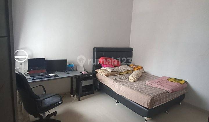 Rumah 2 Lantai Bagus Furnished SHM di Kopo Katapang, Bandung 2