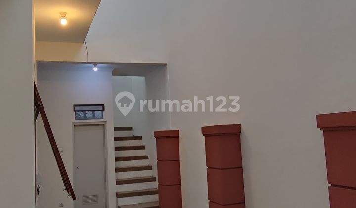 Nice 2-Story Unfurnished SHM House in Taman Kopo Indah 3, Bandung 2