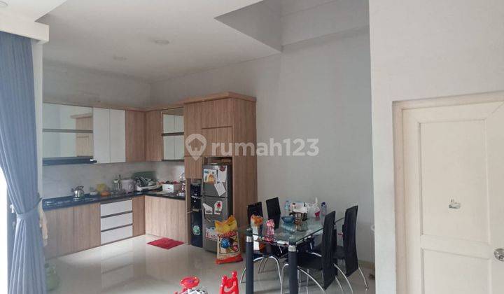 Rumah 2 Lantai Bagus Furnished SHM di Kopo Katapang, Bandung 1