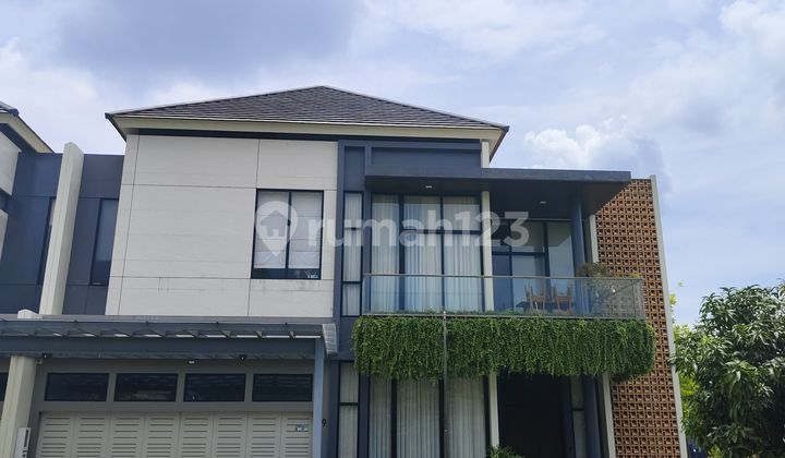 RUMAH MEWAH VIEW DANAU FULLY FURNISHED dan PRIVATE POOL RUMAH MEWAH VIEW DANAU FULLY FURNISHED dan PRIVATE POOL