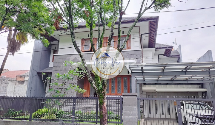 Dijual Rumah Mewah Batununggal Elok Buah Batu Bandung