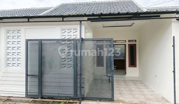 Cheap New House in Bandung, Strategic Location, Accessible by Angkot Cibaduyut Route 1