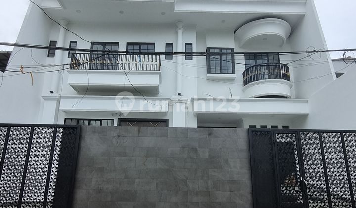 Dijual Cepat Rumah Siap Huni di Tomang 3 Lantai Dijual Cepat Rumah Siap Huni di Tomang 3 Lantai
