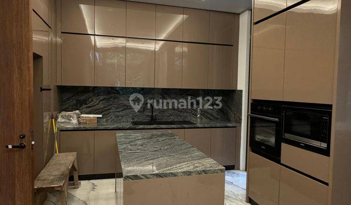 Dijual Rumah Mewah di Trimaran Permai Pik 2