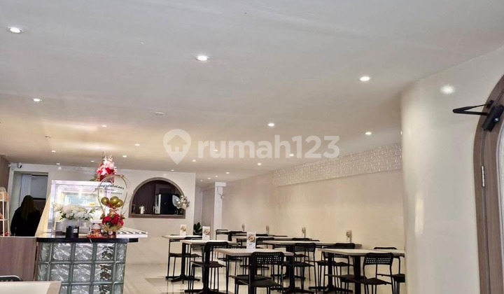 Disewakan Ruko di Muara Karang. Luas 6X25m 2 Lantai Rapih Disewakan Ruko di Muara Karang. Luas 6X25m 2 Lantai Rapih