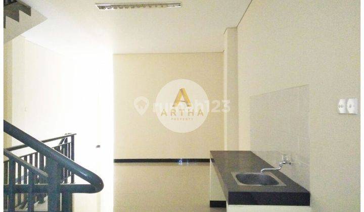 Jual Bu ruko 3 lantai cocok untuk kantor di Jakarta pusat  2