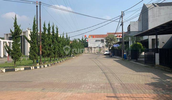 Rumah lingkungan elit di Kopo Safira Bandung  1