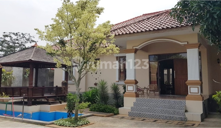 Rumah Sangatt Asri Tanah Sangat Luas Di Cihampelas Bandung 2