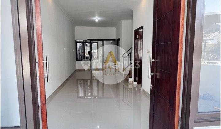 Rumah 2 Lantai Bagus Siap Huni Di Antapani Bandung  2