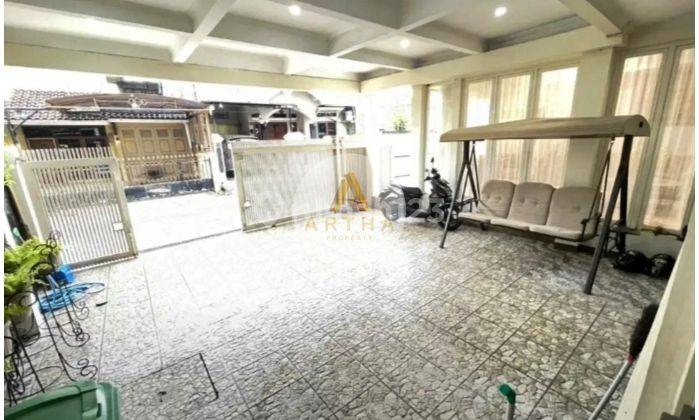 Rumah Hook di Batu Indah Batununggal Bandung Dekat Tol Buahbatu 2