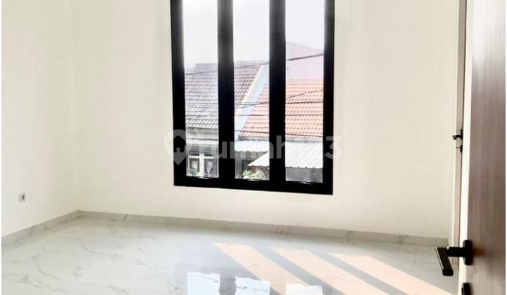 Rumah Baru Minimalis di Taman Kopo Indah Bandung Bagus Siap Huni