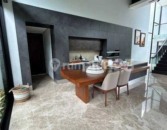 Rumah Mewah View Danau di Kota Baru Parahyangan Bandung Rumah Mewah View Danau di Kota Baru Parahyangan Bandung