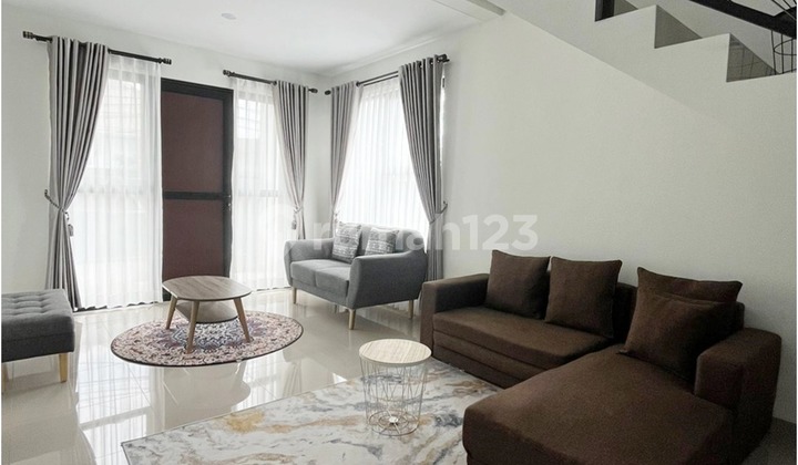 Rumah Siap Huni Ada Private Pool di Setiabudi Regency Setiabudi Bandung