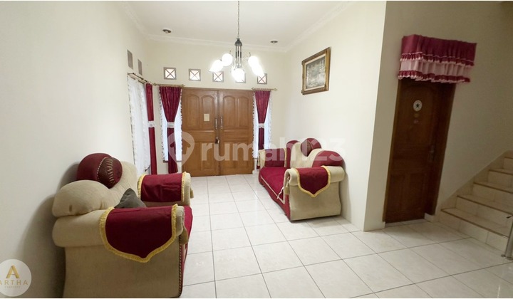 Rumah 2 Lantai Strategis di Antapani Bandung Dekat Griya 2