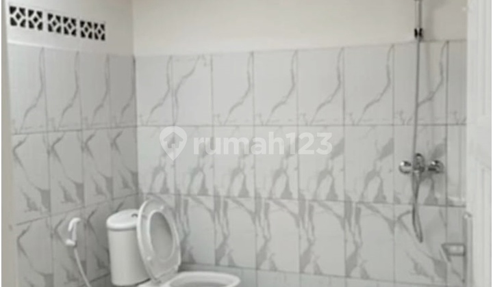 Rumah Siap Huni Sayap Taman Kopo Indah Dekat Tol Margaasih Rumah Siap Huni Sayap Taman Kopo Indah Dekat Tol Margaasih