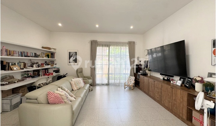 Rumah Cantik Estetik di Turangga Strategis Dekat Tsm Bandung Rumah Cantik Estetik di Turangga Strategis Dekat Tsm Bandung