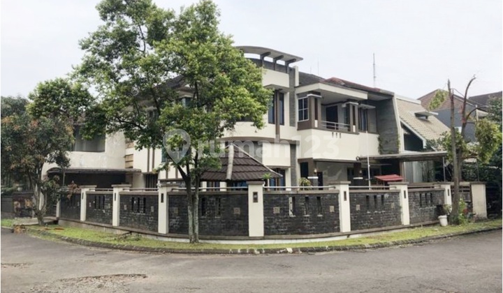 Rumah Mewah dan Siap Huni Cluster Batununggal Indah Bandung